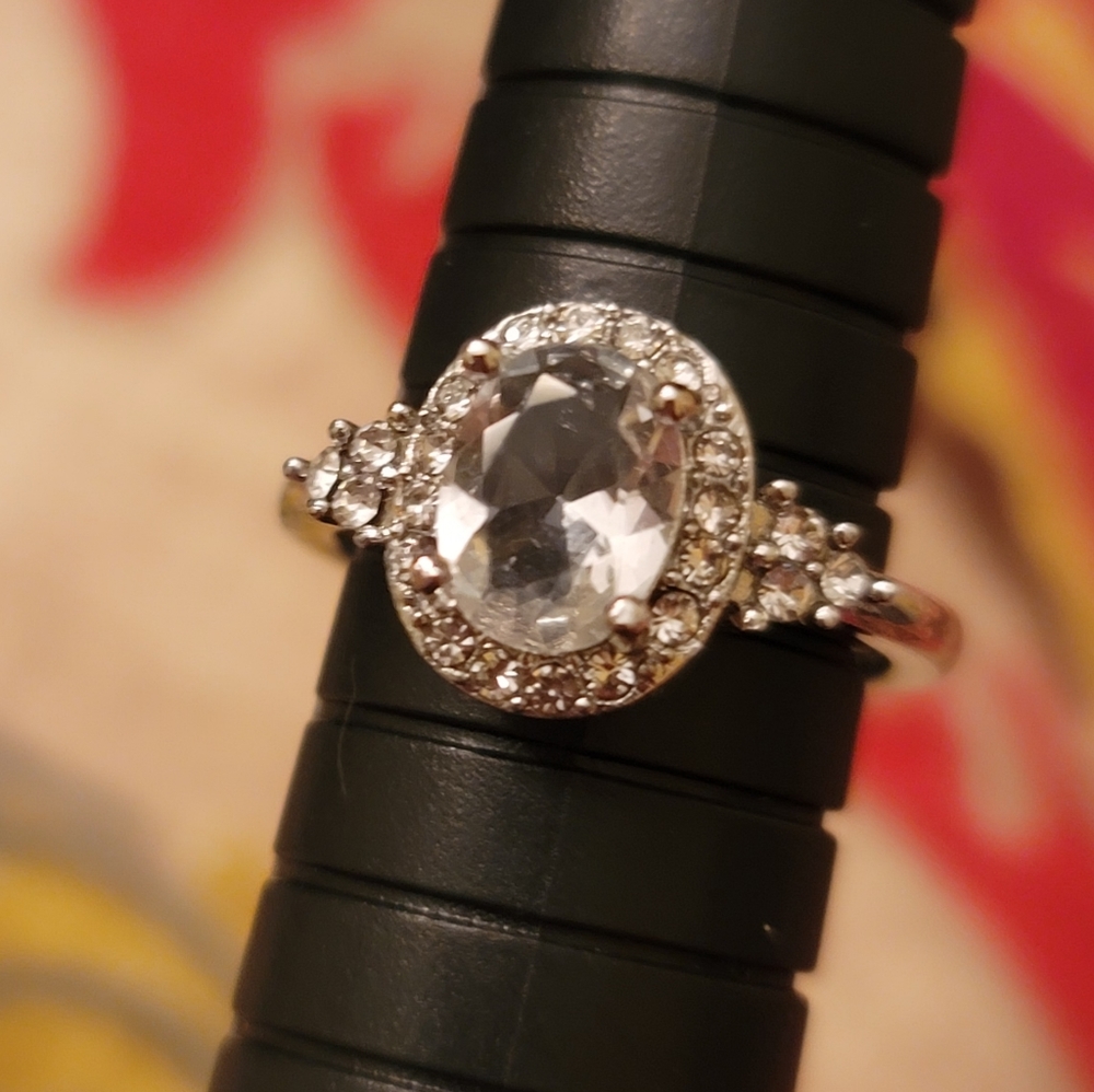 NWT Oval White Sapphire 925 Sterling Silver Ring - Picture 7 of 7